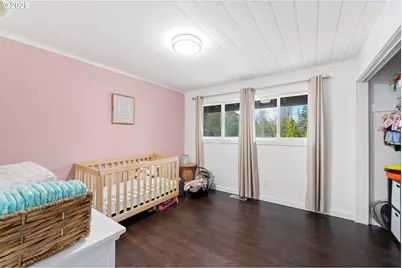 1101 E 15th St, Coquille, OR 97423 - Photo 23