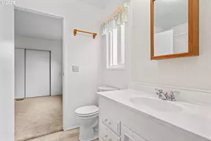 1225 W 10th Ave, Junction City, OR 97448 - Photo 21