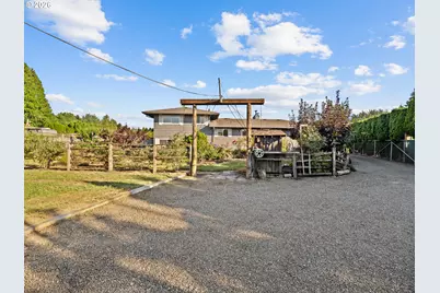 3329 SE Hillyard Rd, Gresham, OR 97080 - Photo 43