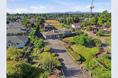 3329 SE Hillyard Rd, Gresham, OR 97080 - Photo 1