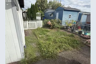 1965 Westside Hwy, Kelso, WA 98626 - Photo 9