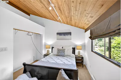 9316 SW 8th Dr, Portland, OR 97219 - Photo 23