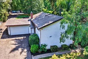 9316 SW 8th Dr, Portland, OR 97219 - Photo 3
