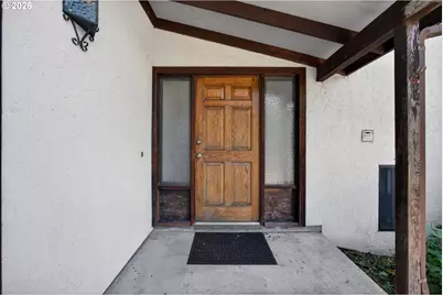 9316 SW 8th Dr, Portland, OR 97219 - Photo 7