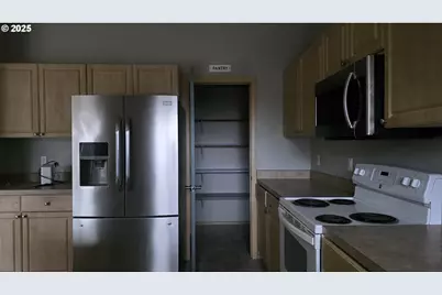 14543 SE West Park Ct, Damascus, OR 97089 - Photo 13