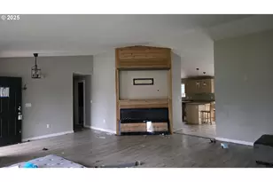 14543 SE West Park Ct, Damascus, OR 97089 - Photo 5