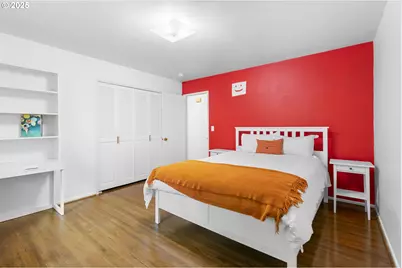 4940 SW Humphrey Park Rd, Portland, OR 97221 - Photo 25