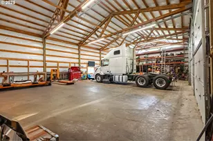 16955 S Clackamas River Dr, Oregon City, OR 97045 - Photo 33