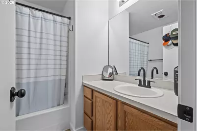 13949 Beavercreek Rd #114, Oregon City, OR 97045 - Photo 15