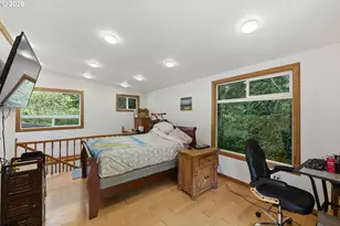 96863 Larson Ln, North Bend, OR 97459 - Photo 23