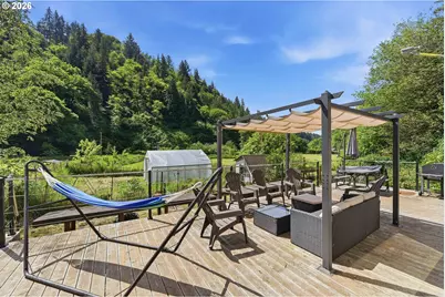96863 Larson Ln, North Bend, OR 97459 - Photo 39