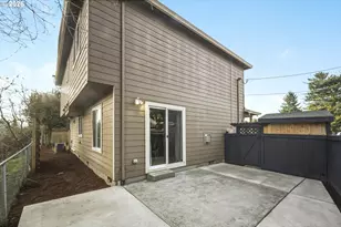 6610 N Smith Ct, Portland, OR 97203 - Photo 37