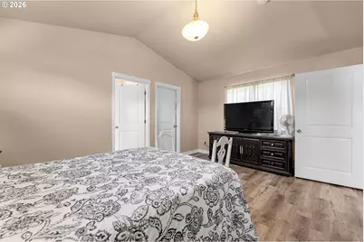 101 NE 14th St, Battle Ground, WA 98604 - Photo 25