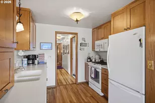 1700 Rainier Rd, Woodburn, OR 97071 - Photo 17