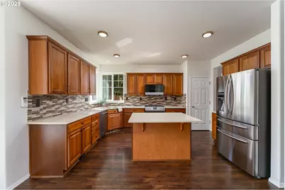 440 W Kemper Crest Dr, Newberg, OR 97132 - Photo 13