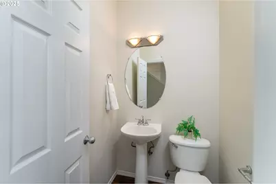 440 W Kemper Crest Dr, Newberg, OR 97132 - Photo 17