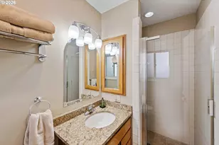 2058 Cedar Ct, North Bend, OR 97459 - Photo 33