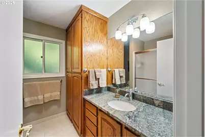 2058 Cedar Ct, North Bend, OR 97459 - Photo 27