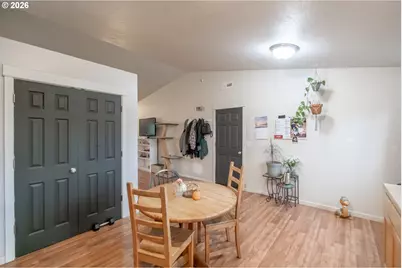 1910 18th Ave, Sweet Home, OR 97386 - Photo 7