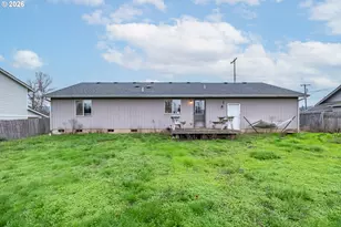 1910 18th Ave, Sweet Home, OR 97386 - Photo 19