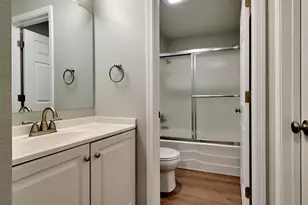 880 N Pershing St, Mount Angel, OR 97362 - Photo 13