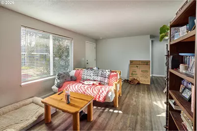 880 N Pershing St, Mount Angel, OR 97362 - Photo 17