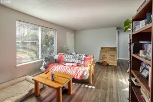 880 N Pershing St, Mount Angel, OR 97362 - Photo 17