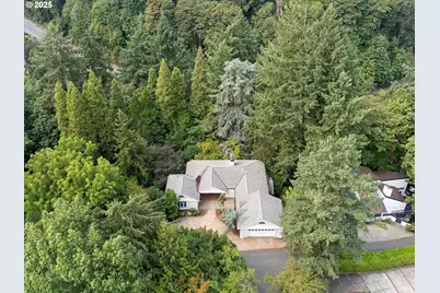 1757 SW Prospect Dr, Portland, OR 97201 - Photo 45