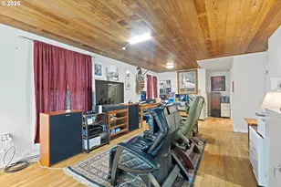 1757 SW Prospect Dr, Portland, OR 97201 - Photo 17