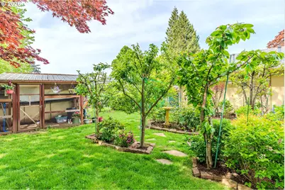 1926 NE Vista Ave, Gresham, OR 97030 - Photo 27