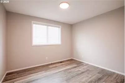 1265 Napa Creek Dr, Eugene, OR 97404 - Photo 13