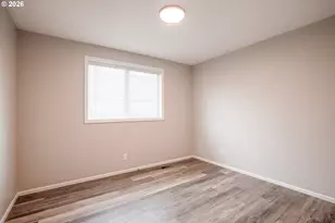 1265 Napa Creek Dr, Eugene, OR 97404 - Photo 13