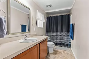 1939 McDonald Ct, Springfield, OR 97477 - Photo 15
