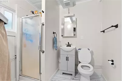 22621 Noti Loop, Noti, OR 97461 - Photo 19