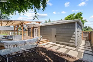 4517 NE 85th Ave, Portland, OR 97220 - Photo 29