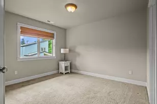 28571 SW Morningside Ave, Wilsonville, OR 97070 - Photo 29