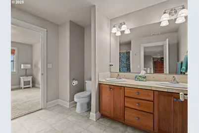 28571 SW Morningside Ave, Wilsonville, OR 97070 - Photo 31