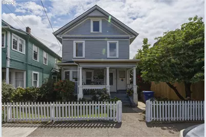 308 High St, Oregon City, OR 97045 - Photo 1