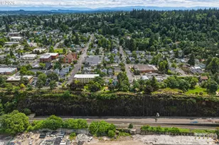 308 High St, Oregon City, OR 97045 - Photo 23