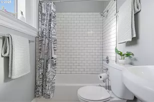 3203 SE Clinton St, Portland, OR 97202 - Photo 13