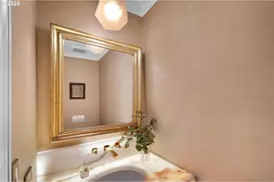 1205 SW Myrtle Dr, Portland, OR 97201 - Photo 21