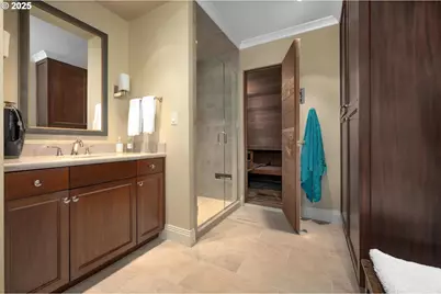 1205 SW Myrtle Dr, Portland, OR 97201 - Photo 33