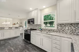 4575 Eagle Crest Rd, Salem, OR 97304 - Photo 9