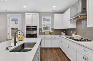 27628 SW Marigold Ter, Wilsonville, OR 97070 - Photo 9