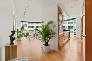 1500 SW 5th Ave, Portland, OR 97201 - Photo 9