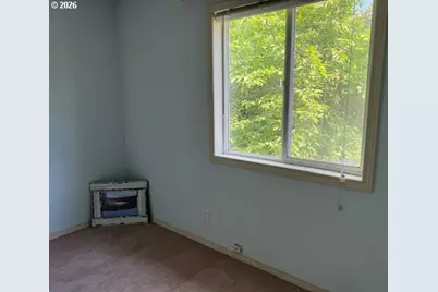 219 Federal Ln, Eugene, OR 97404 - Photo 15