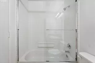 4650 SW Southview Terrace, Beaverton, OR 97078 - Photo 15