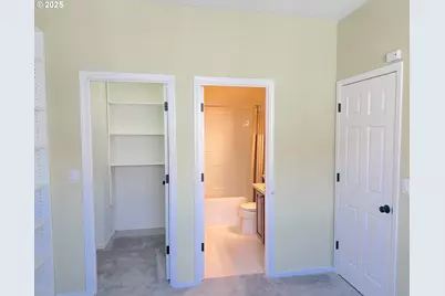 6547 NE Brighton St, Hillsboro, OR 97124 - Photo 13