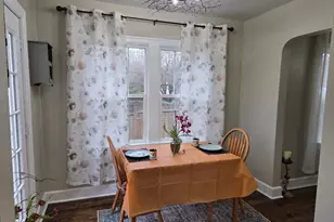 415 SE Roberts Ave, Gresham, OR 97080 - Photo 5