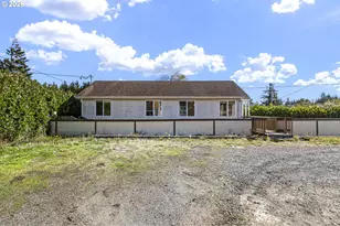 1946 16th St, North Bend, OR 97459 - Photo 5
